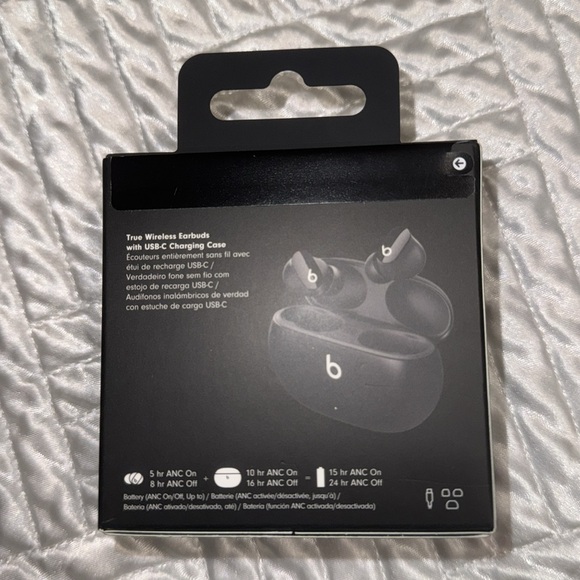 BNIB Beats by Dre Studio Buds (Wireless Bluetooth
Earbuds, BLACK) - Picture 3 of 3